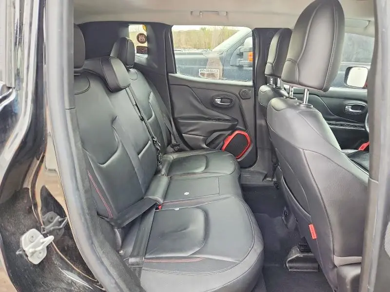 2015 JEEP RENEGADE TRAILHAWK  