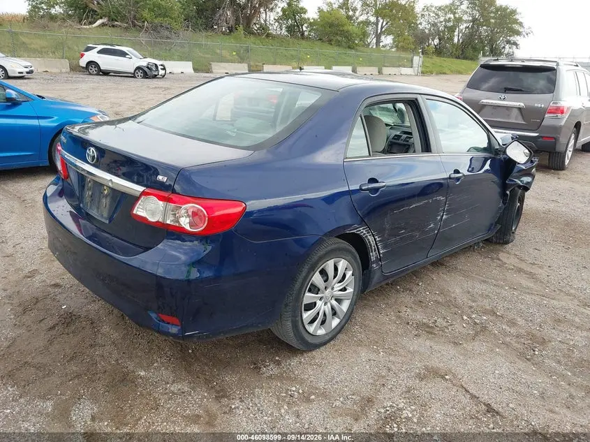 2013 TOYOTA COROLLA LE