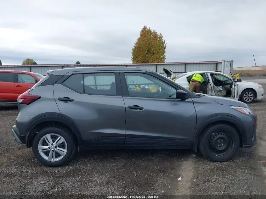 2024 NISSAN KICKS S XTRONIC CVT