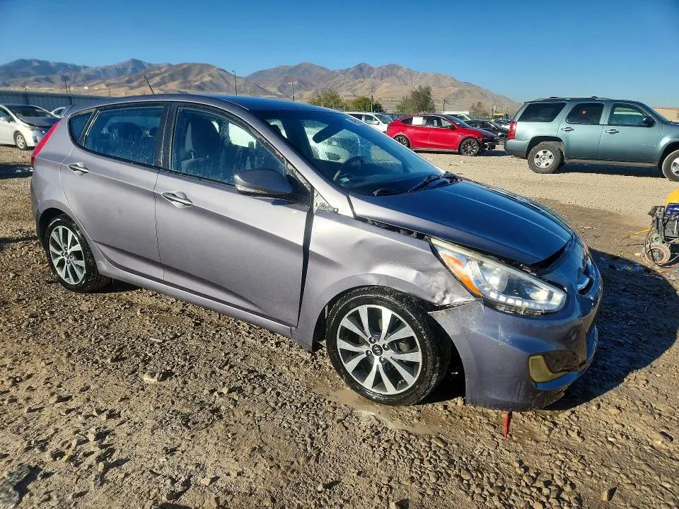 2016 HYUNDAI ACCENT SPORT  