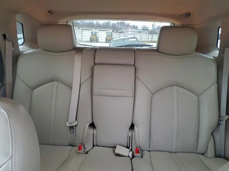2011 CADILLAC SRX LUXURY COLLECTION  