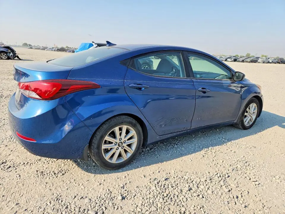 2014 HYUNDAI ELANTRA SE  