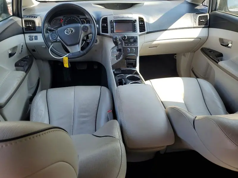 2014 TOYOTA VENZA XLE  