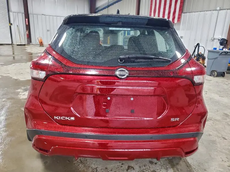 2021 NISSAN KICKS SR  