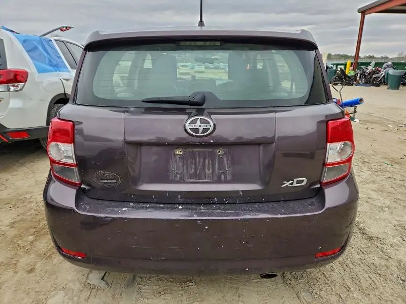 2013 TOYOTA SCION XD   