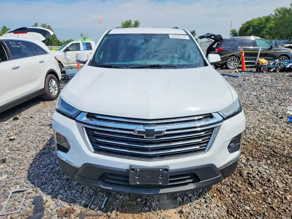 2023 CHEVROLET TRAVERSE LT  
