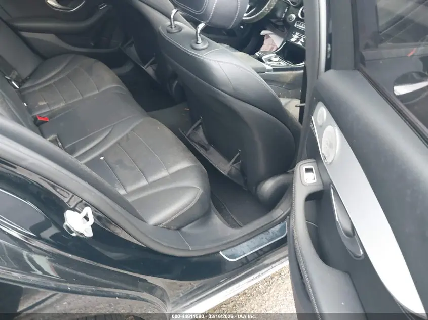 2015 MERCEDES-BENZ C 300 4MATIC