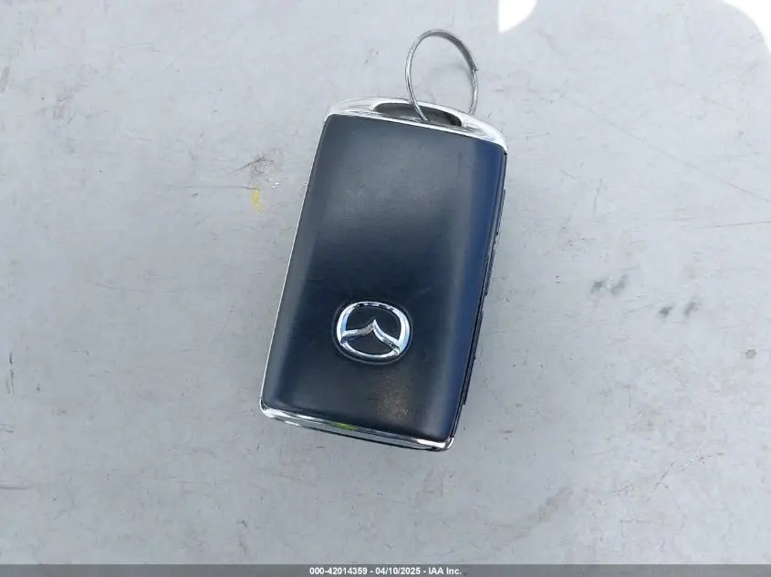 2022 MAZDA MAZDA3 PREMIUM