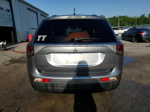 2014 MITSUBISHI OUTLANDER ES  