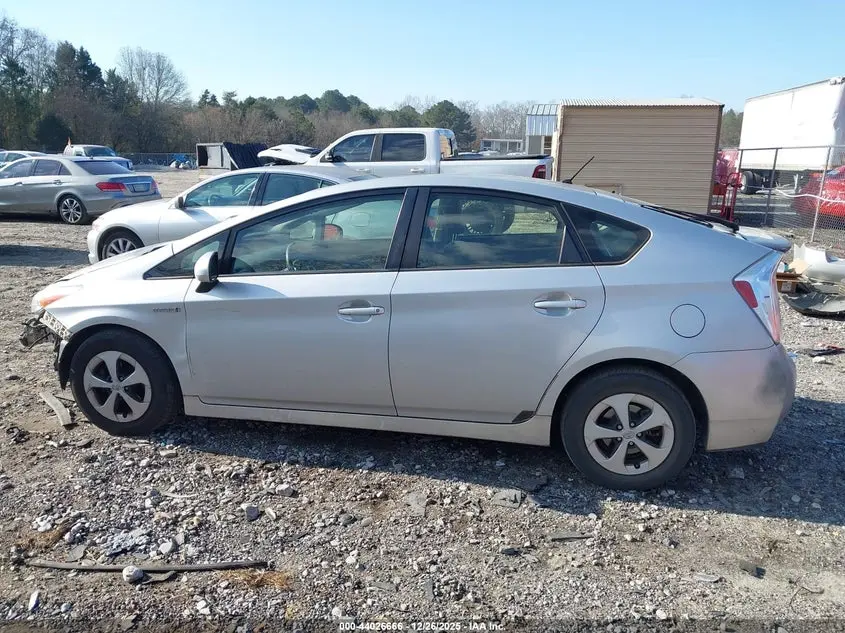 2015 TOYOTA PRIUS TWO