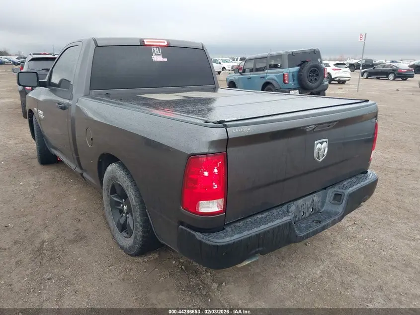 2017 RAM 1500 EXPRESS  4X2 6'4 BOX