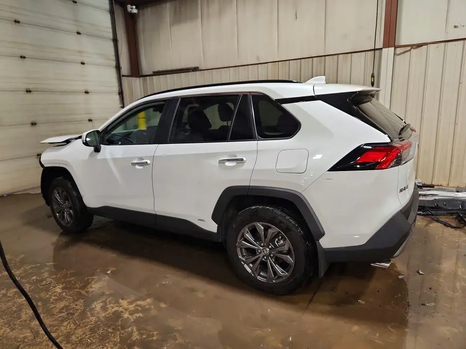 2025 TOYOTA RAV4 LIMITED  