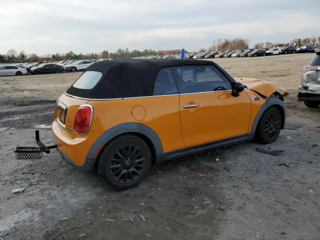 2017 MINI COOPER   