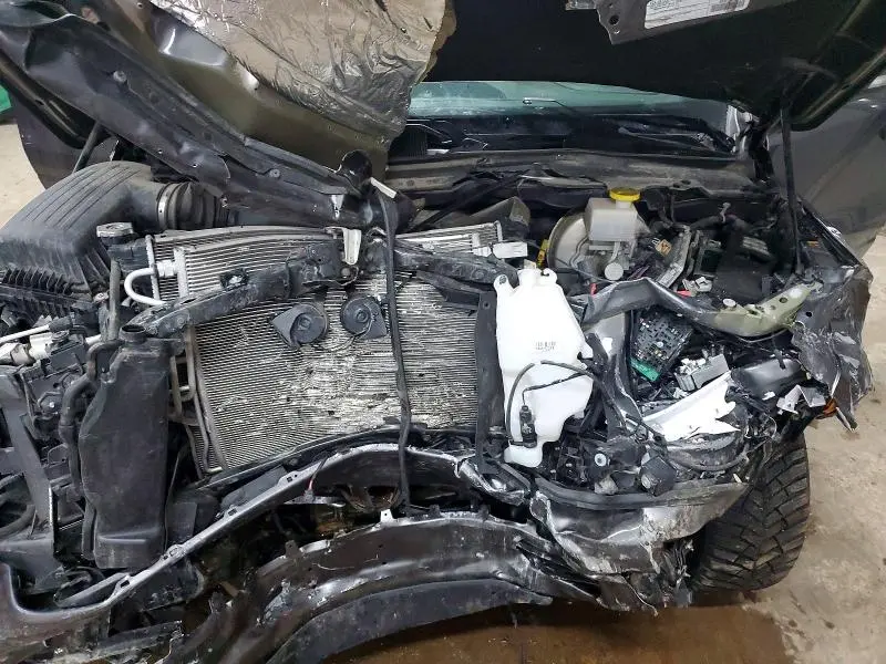 2022 RAM 1500 LARAMIE  