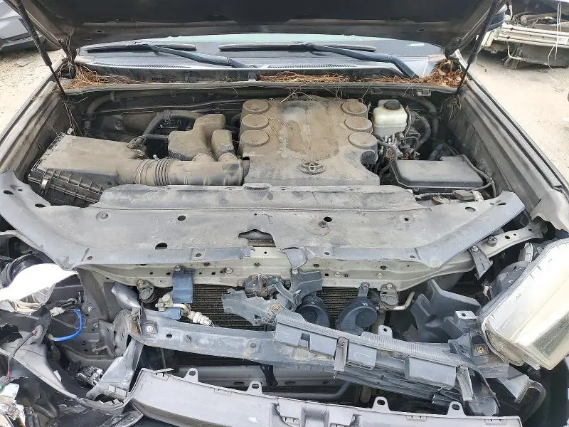 2015 TOYOTA 4RUNNER SR5  