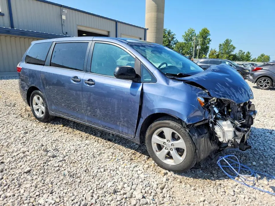 2017 TOYOTA SIENNA L 7-PASSENGER  