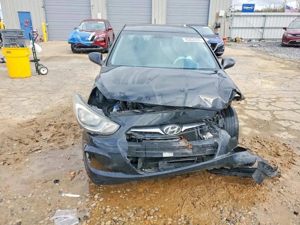 2013 HYUNDAI ACCENT GLS  