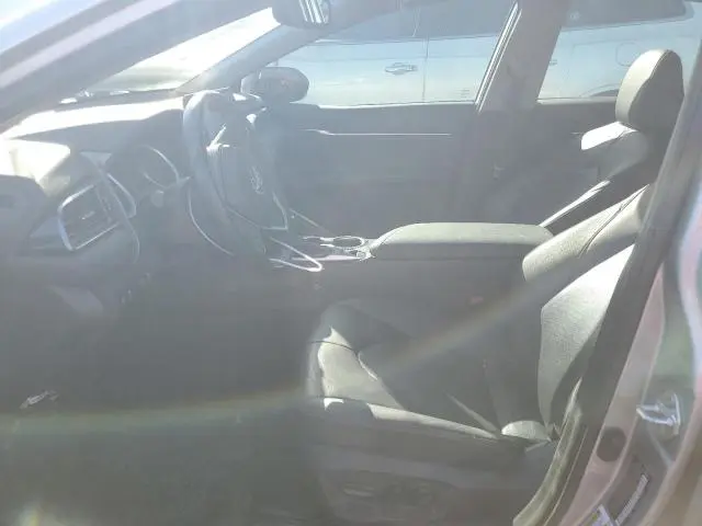2022 TOYOTA CAMRY XLE  