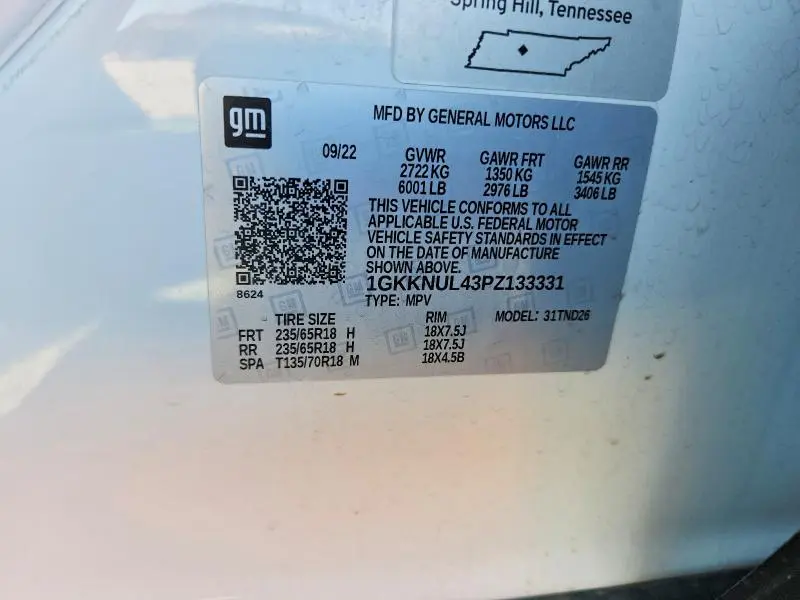 2023 GMC ACADIA SLT  