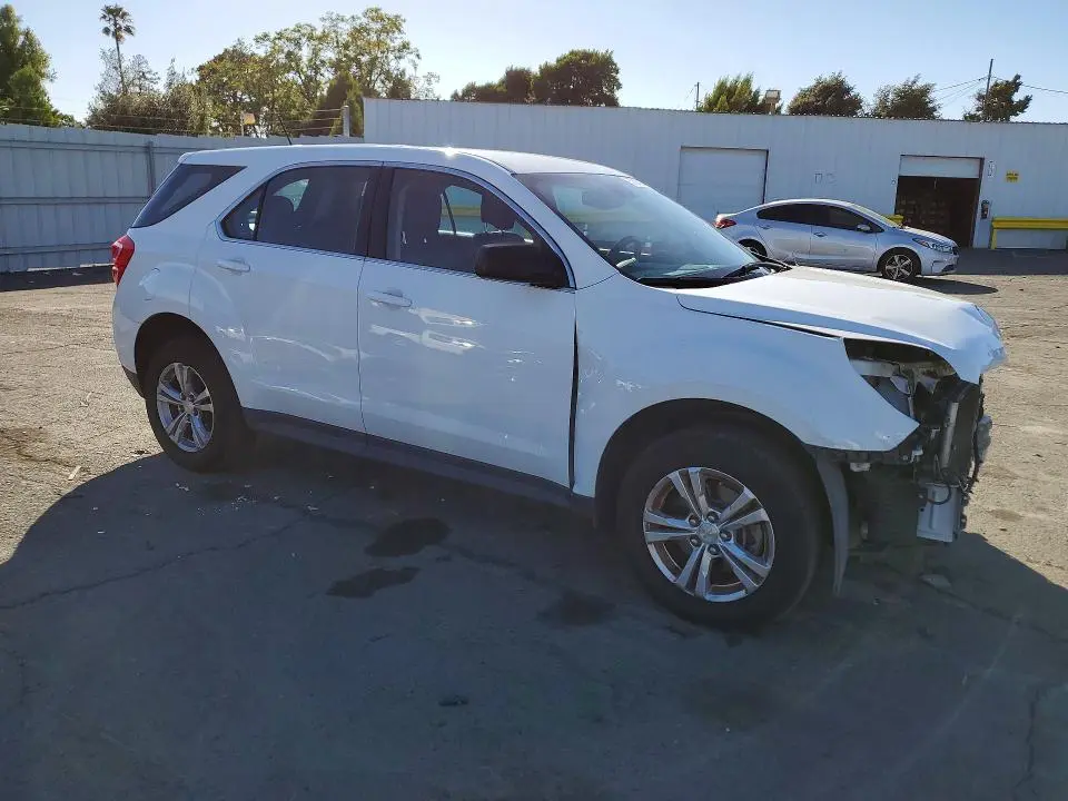 2017 CHEVROLET EQUINOX LS  