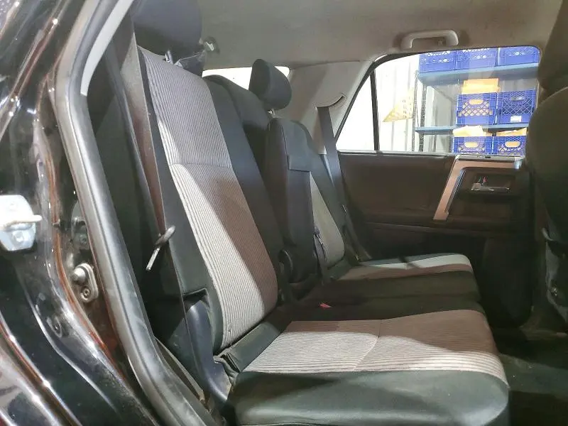 2018 TOYOTA 4RUNNER SR5  