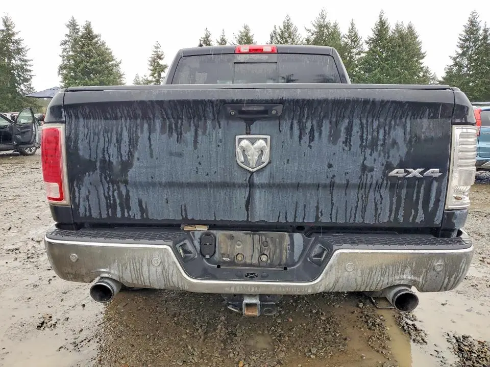 2015 RAM 1500 LARAMIE  