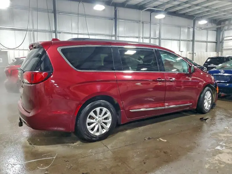 2017 CHRYSLER PACIFICA TOURING L  