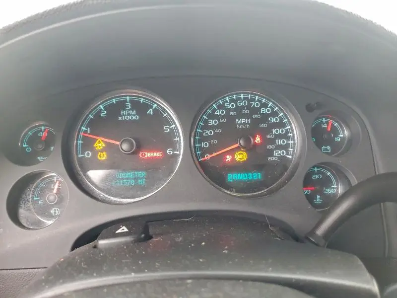 2012 CADILLAC ESCALADE LUXURY  