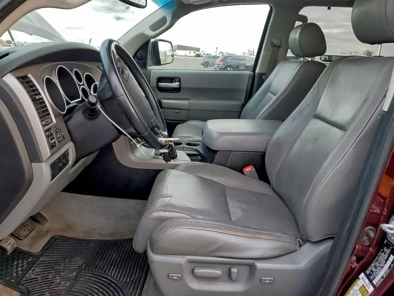2010 TOYOTA SEQUOIA LIMITED  