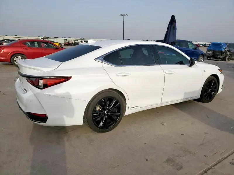 2022 LEXUS ES 300H BASE  