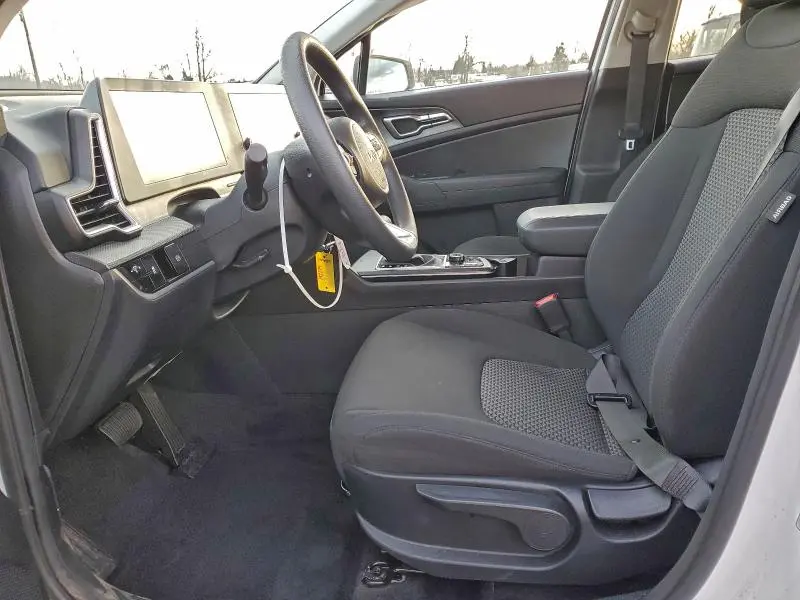 2025 KIA SPORTAGE LX  