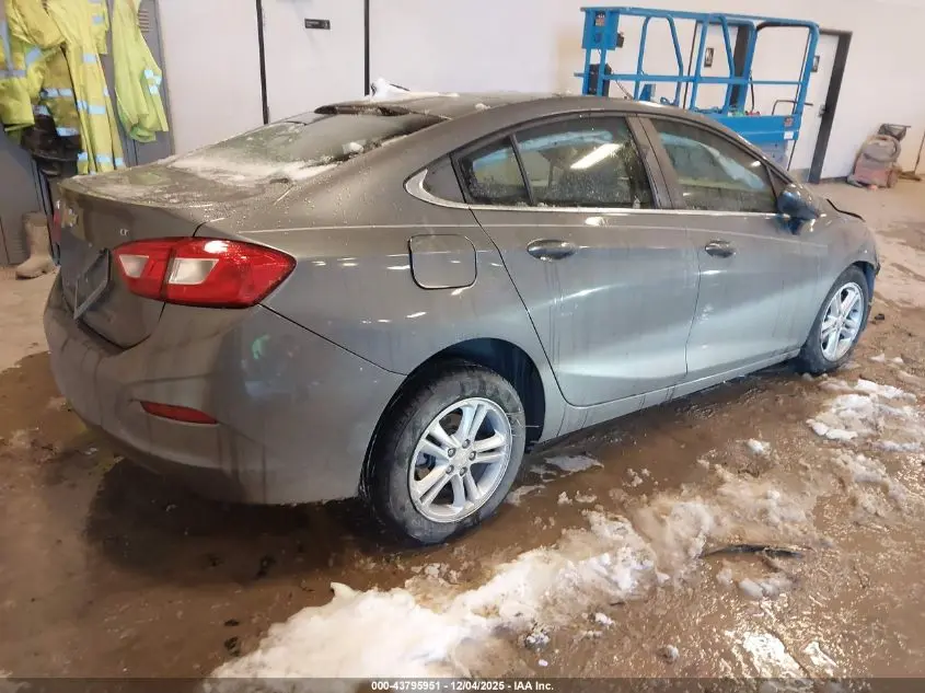 2018 CHEVROLET CRUZE LT AUTO