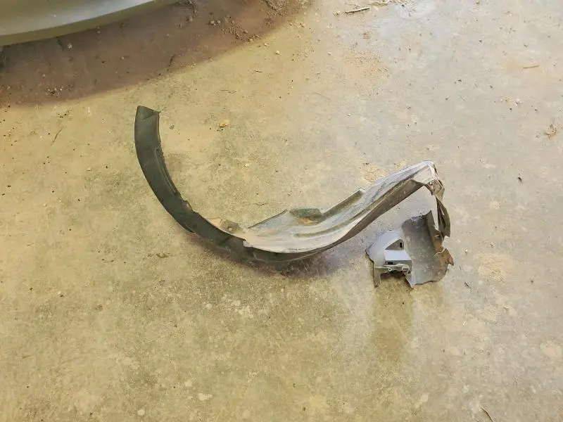 2010 TOYOTA YARIS BASE  