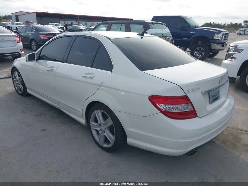 2010 MERCEDES-BENZ C 300 LUXURY 4MATIC/SPORT 4MATIC