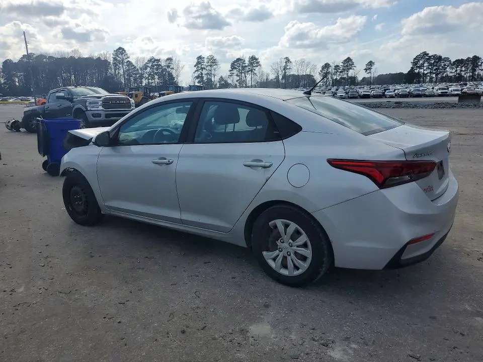 2018 HYUNDAI ACCENT SE  