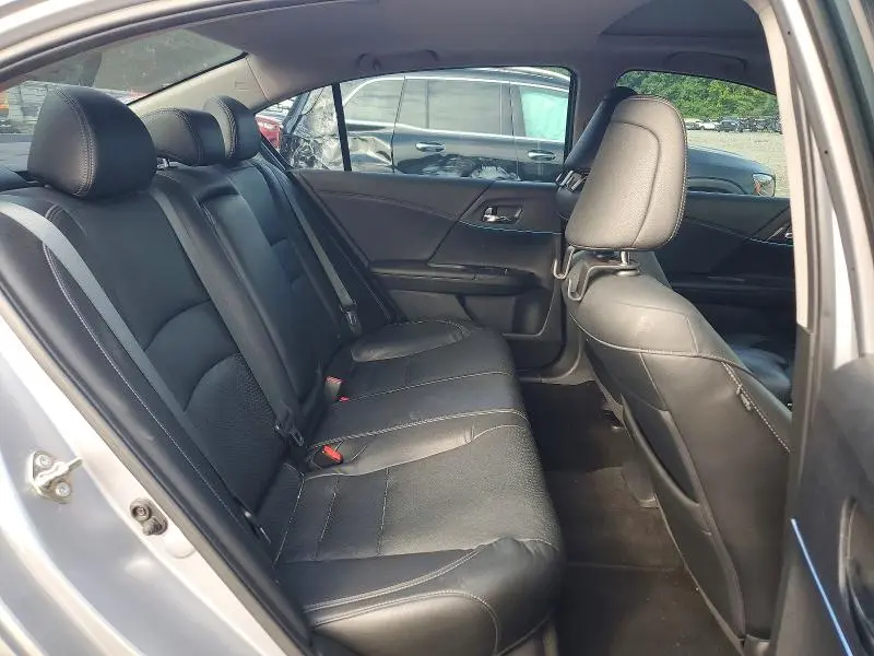 2016 HONDA ACCORD TOURING  