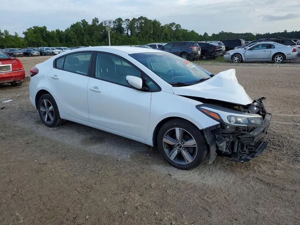 2018 KIA FORTE LX  