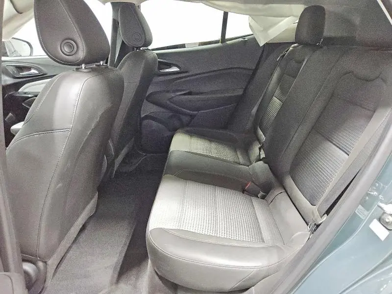 2025 CHEVROLET TRAX 1LT  