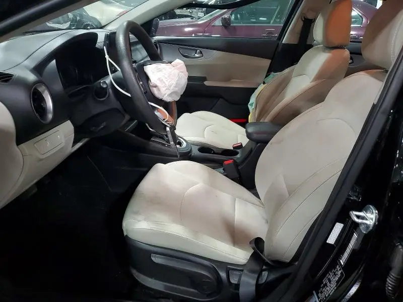 2022 KIA FORTE LXS  