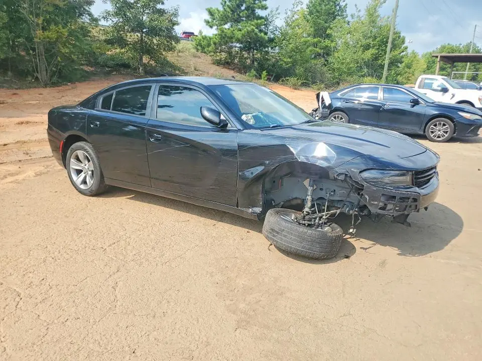 2017 DODGE CHARGER SXT  