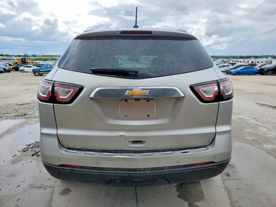 2017 CHEVROLET TRAVERSE LT  