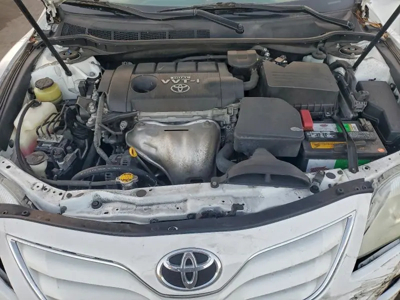 2010 TOYOTA CAMRY BASE  
