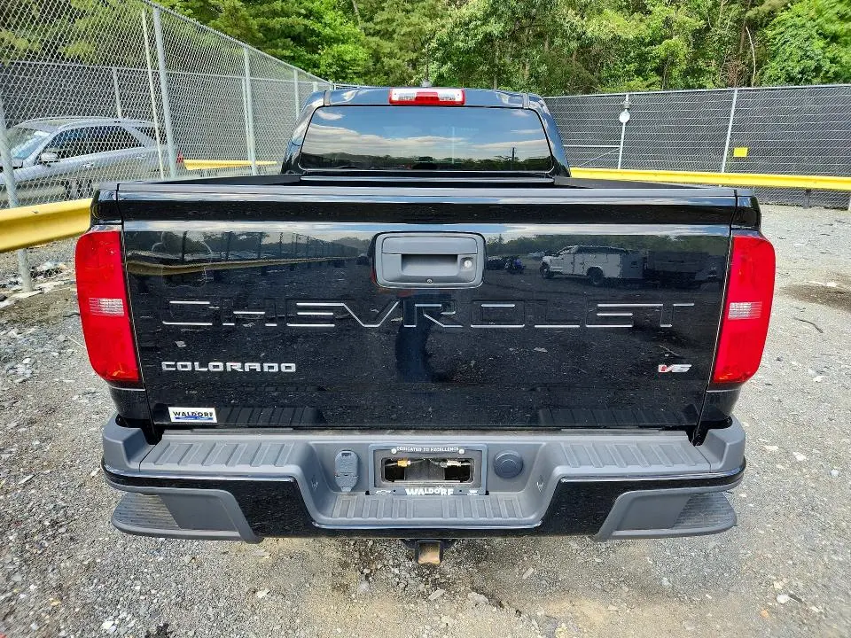 2022 CHEVROLET COLORADO LT  