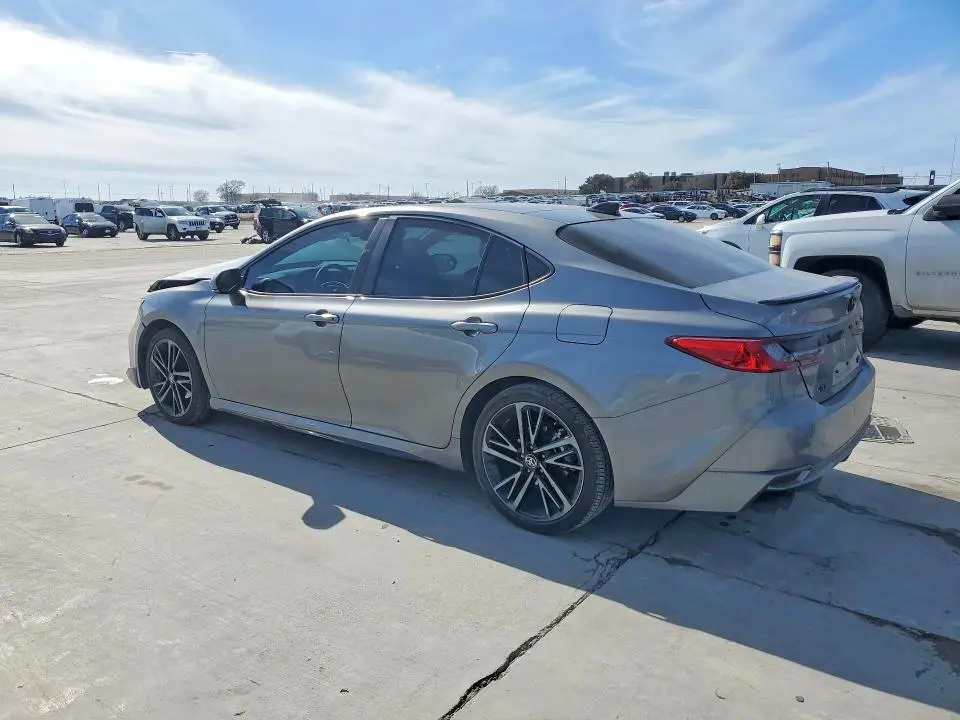 2025 TOYOTA CAMRY XSE  