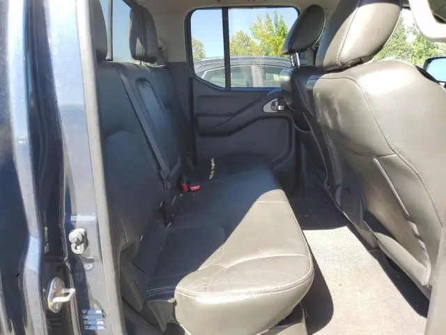 2020 NISSAN FRONTIER S  