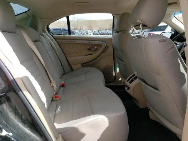 2016 FORD TAURUS SE