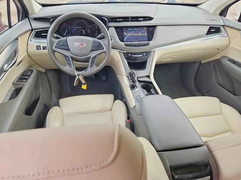 2017 CADILLAC XT5 PREMIUM LUXURY  