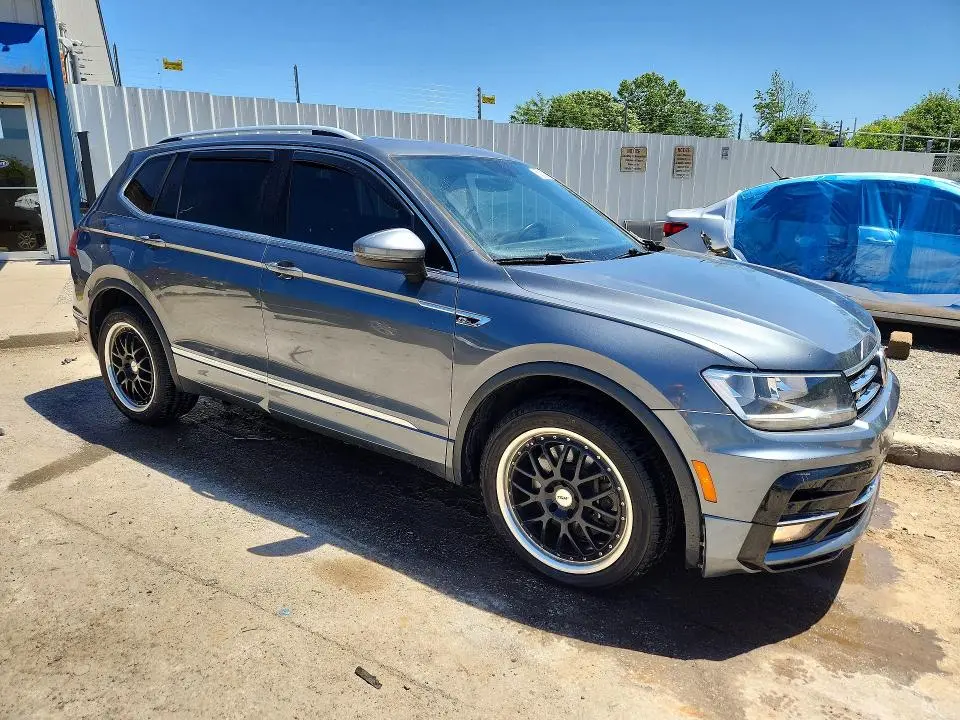 2019 VOLKSWAGEN TIGUAN SE  