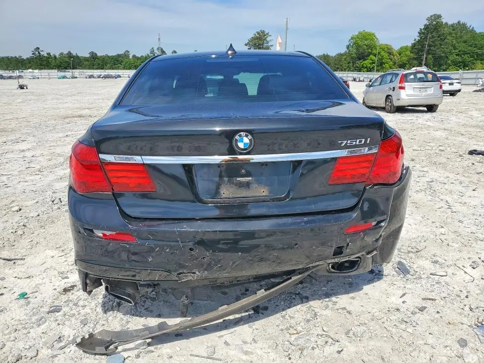 2013 BMW 750 I  