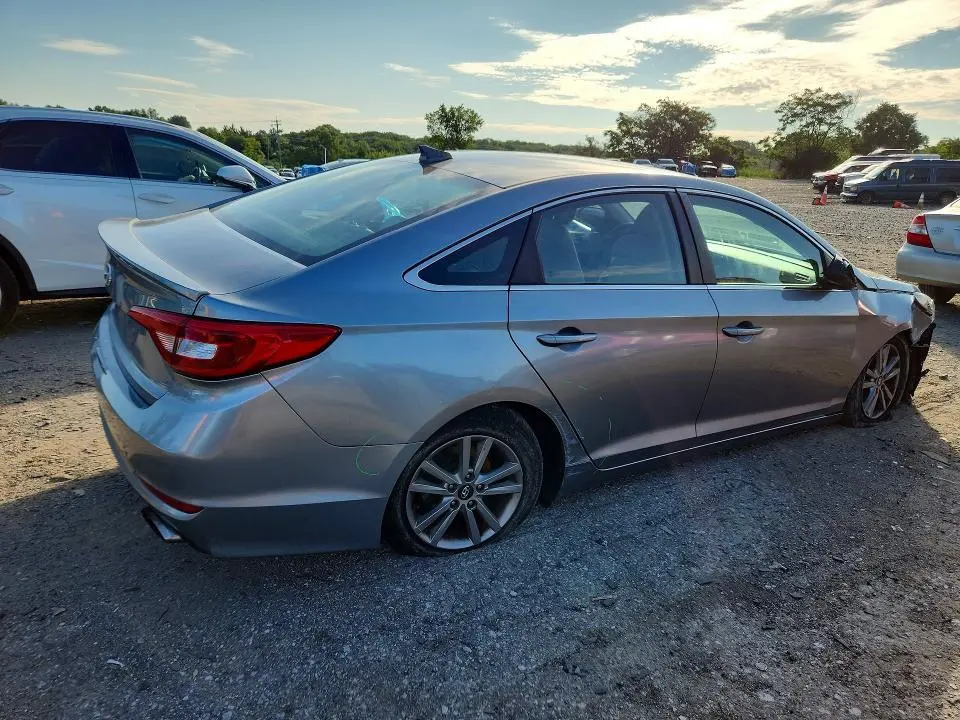 2017 HYUNDAI SONATA SE  
